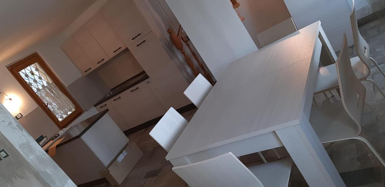 Casa Ori Villa Perledo ภายนอก รูปภาพ